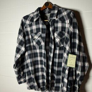 NWT:  Overdrive Clothing 2XL Plaid Long Sleeve Shirt- Women's